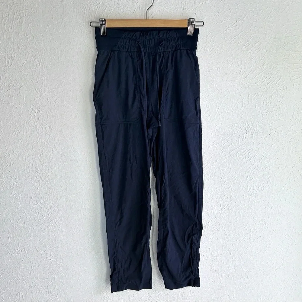 Lululemon Beyond the Studio Crop True Navy Sz 2